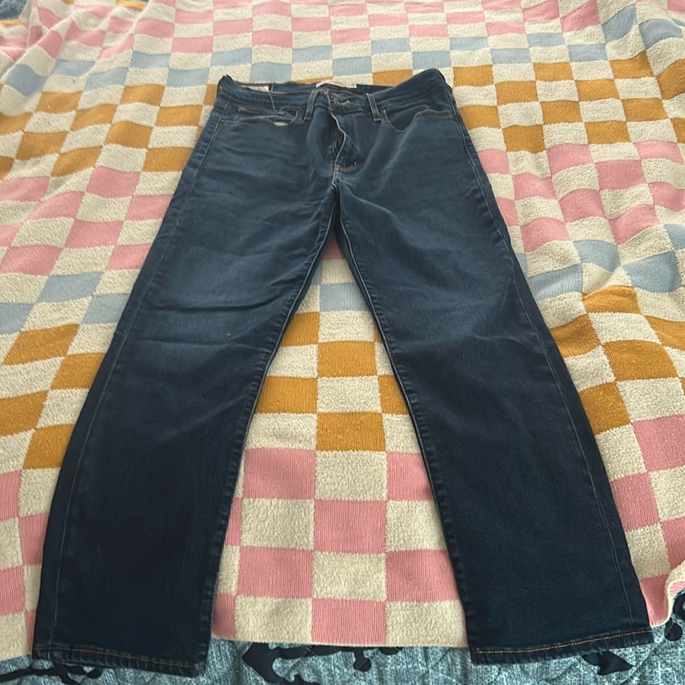 Women’s Levi’s 724 high rise straight crop jeans